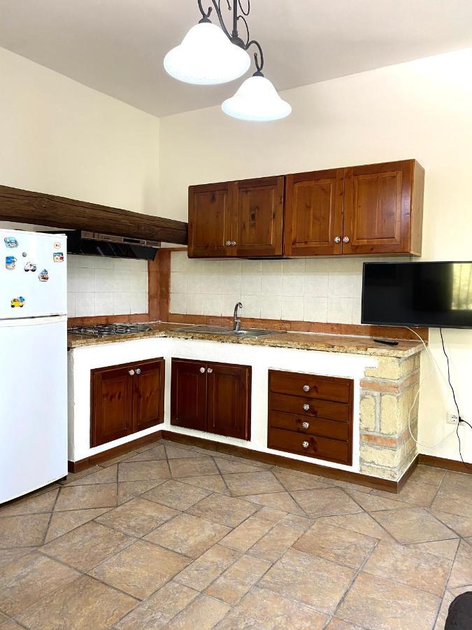 Villa Lo Scoglio Ашеа Экстерьер фото